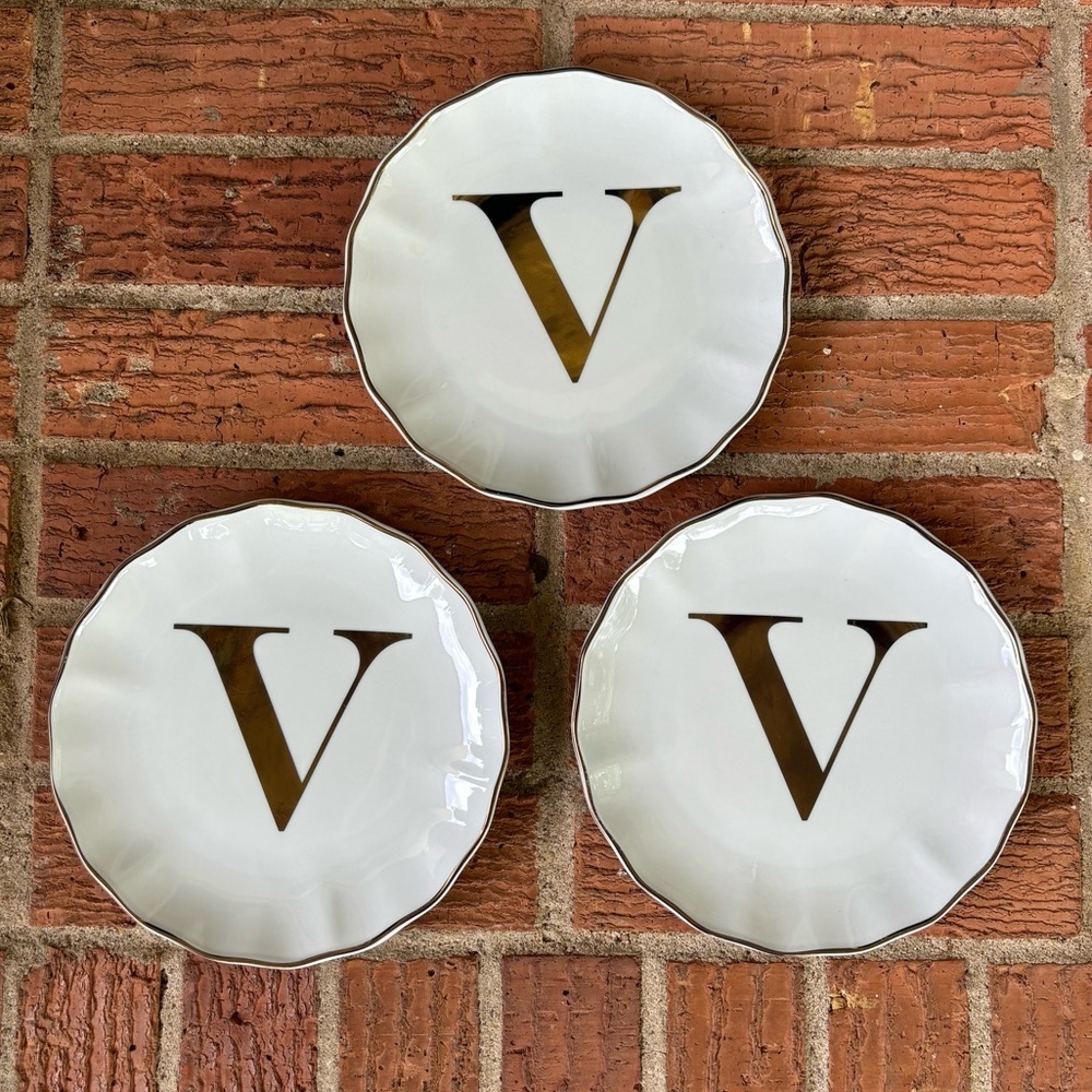 Set of 3 New Williams Sonoma White & Gold Monogram Initial V Appetizer Plates